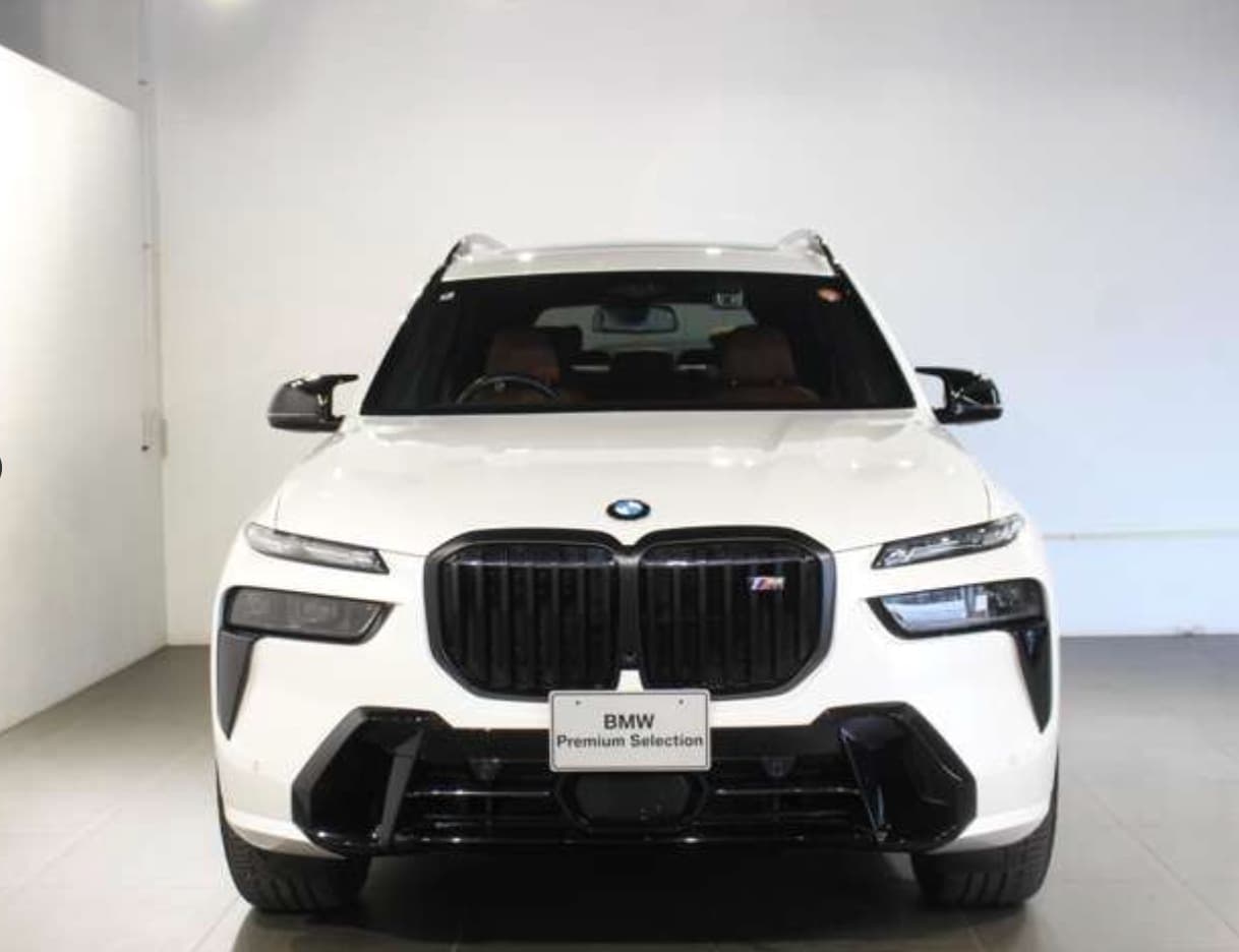 BMW X7 M60i xDrive - Image 1