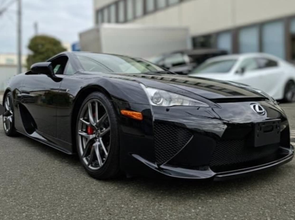 Lexus LFA - Image 1